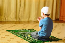 Como os muçulmanos educam seus filhos na fé