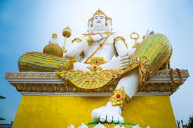 Qual veio primeiro: Brahmanismo ou politeísmo?