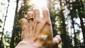 A Igreja do Futuro: Tecnologia, Fé e Engajamento Online