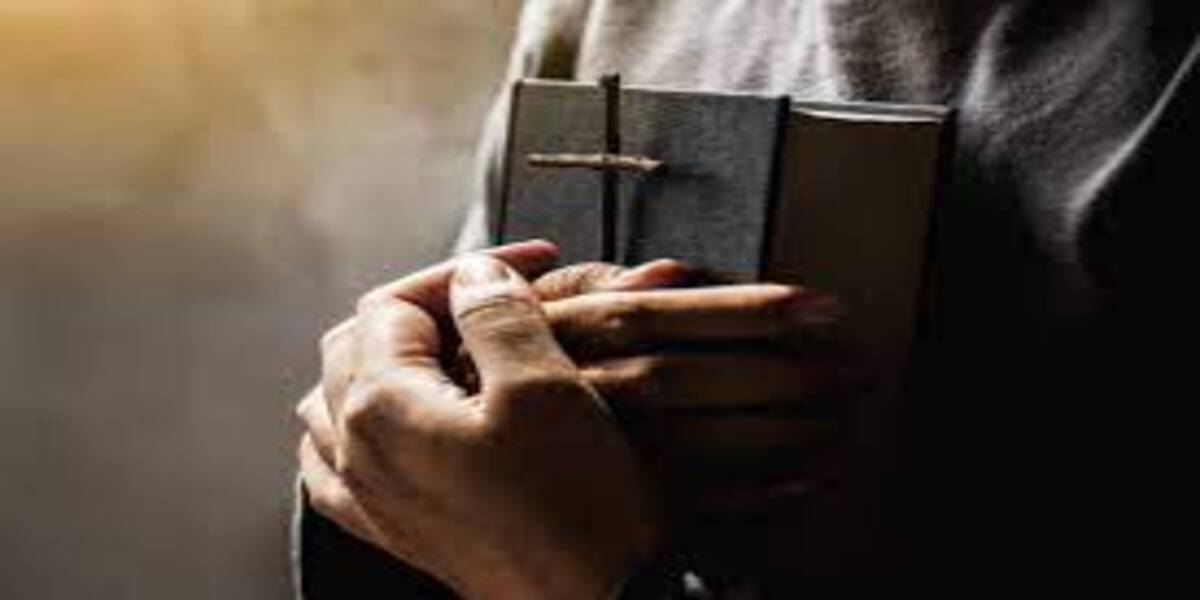 Testemunhos de Fé de Cristãos que Superaram Perseguições
